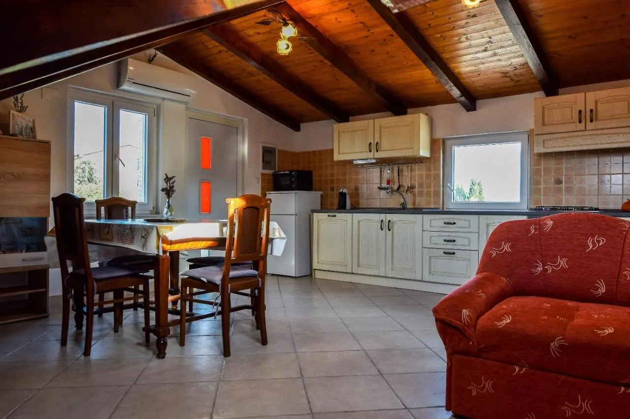 Apartment Apartman Bella Vista Veli Iz Croatia