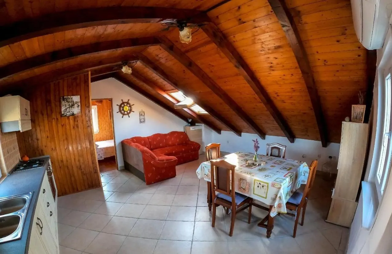 Apartman Bella Vista Veli Iz